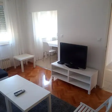 Lidija Apartment Pula