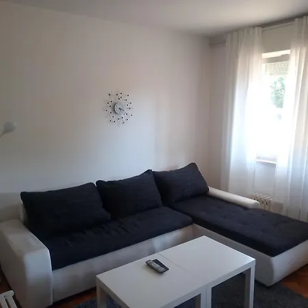Apartment Lidija